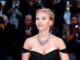 Top movie star NUDE right NOW!